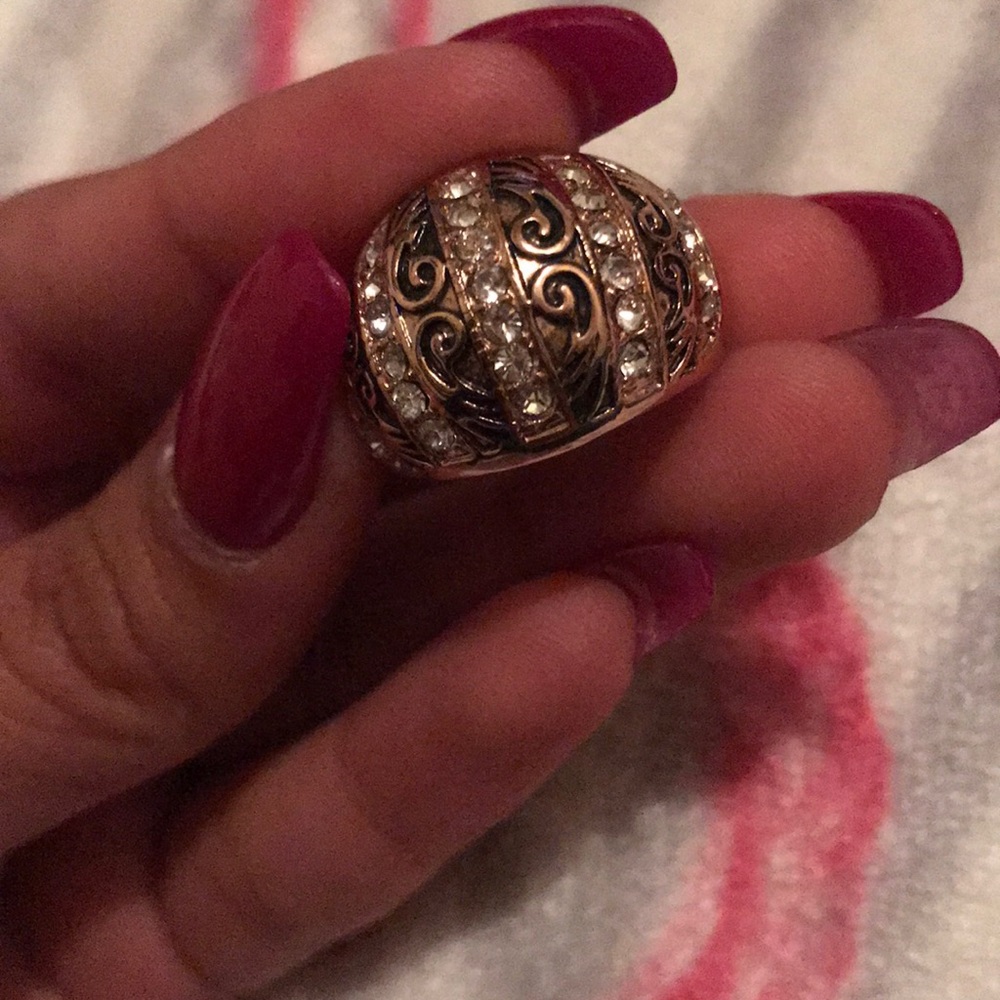 Gold ring